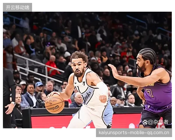 NBA老鹰特雷杨绝命三分稳稳命中：崛起的超级巨星